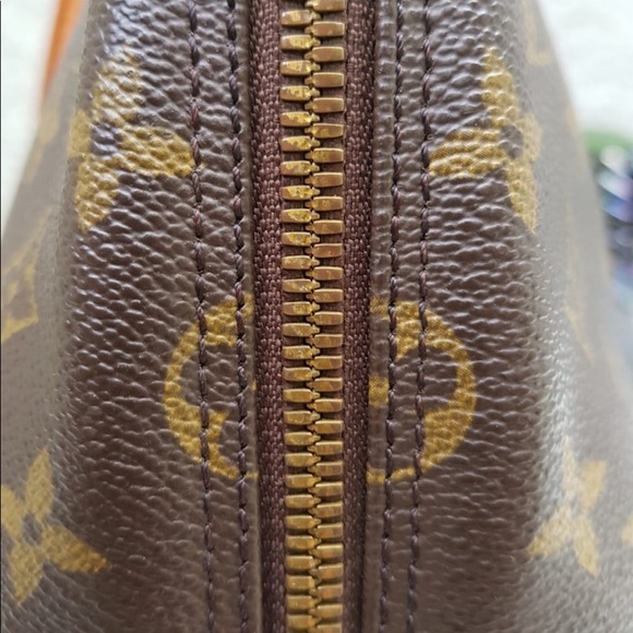 ‼️Sold ‼️100% Authentic Louis Vuitton Alma - Picture 7 of 13